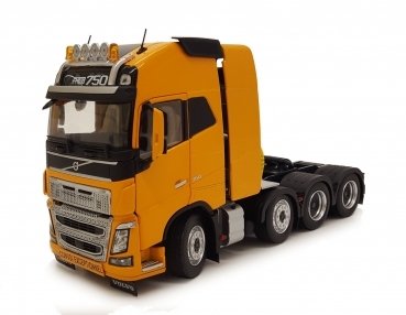 MarGe - 1915-03 - Volvo FH16 8x4 - Yellow